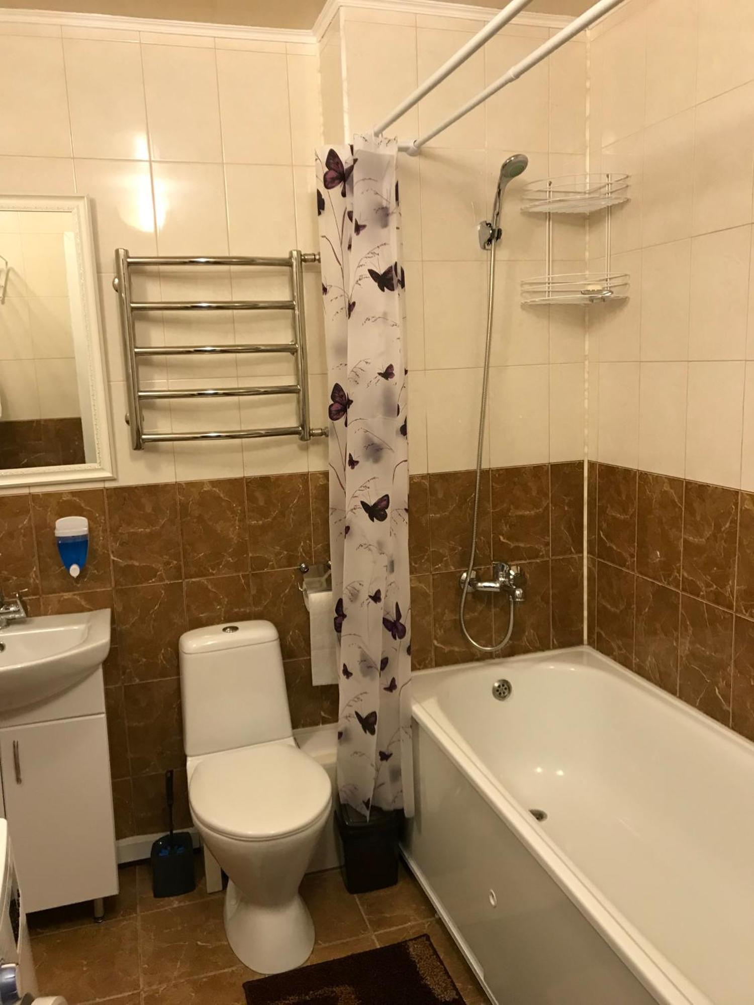 Light Apartments Chernihiv Quarto foto